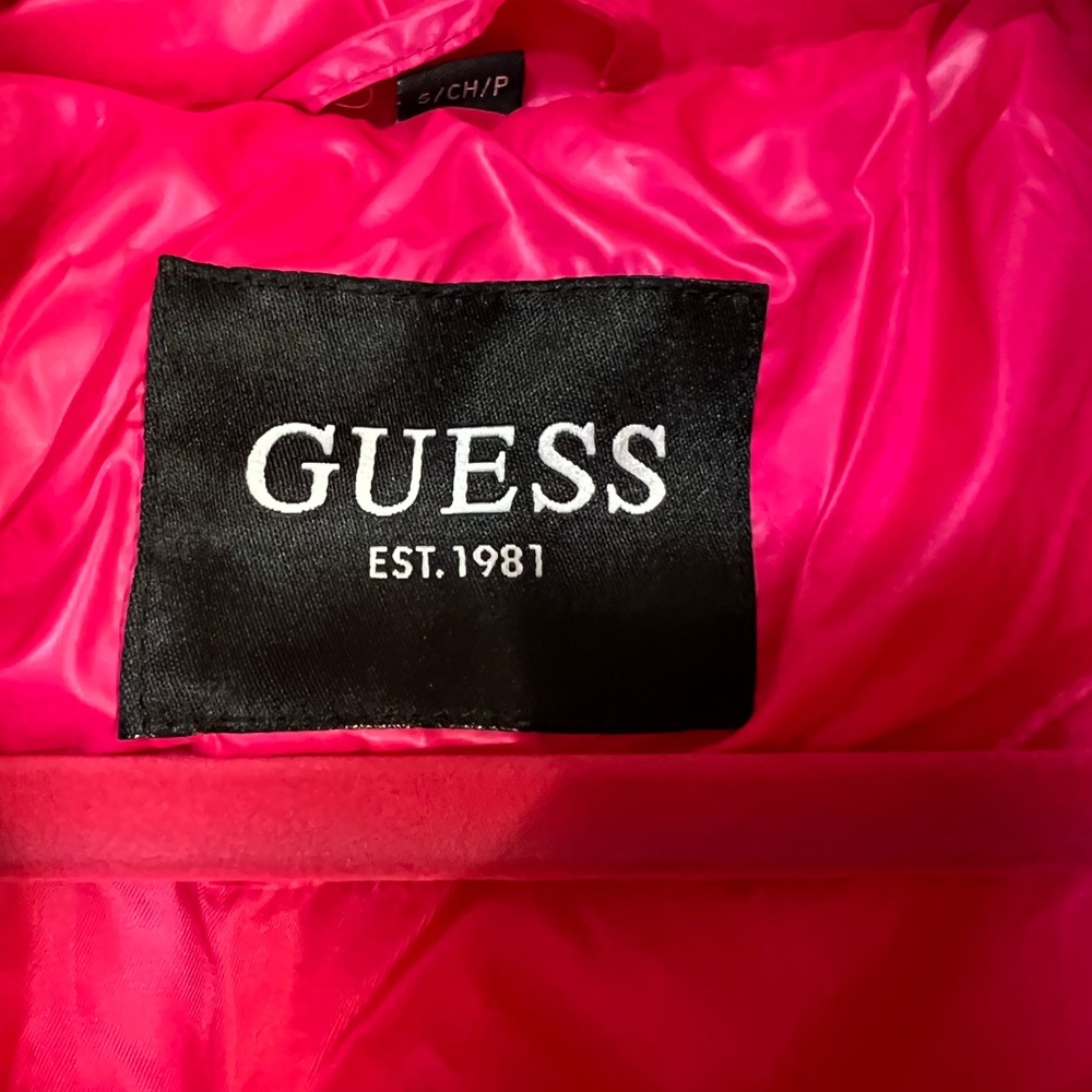 Guess NWT Stunning Show Stopping Hot Barbie Pink Mid-Length Puffer Hooded Coat - Picture 8 of 13
